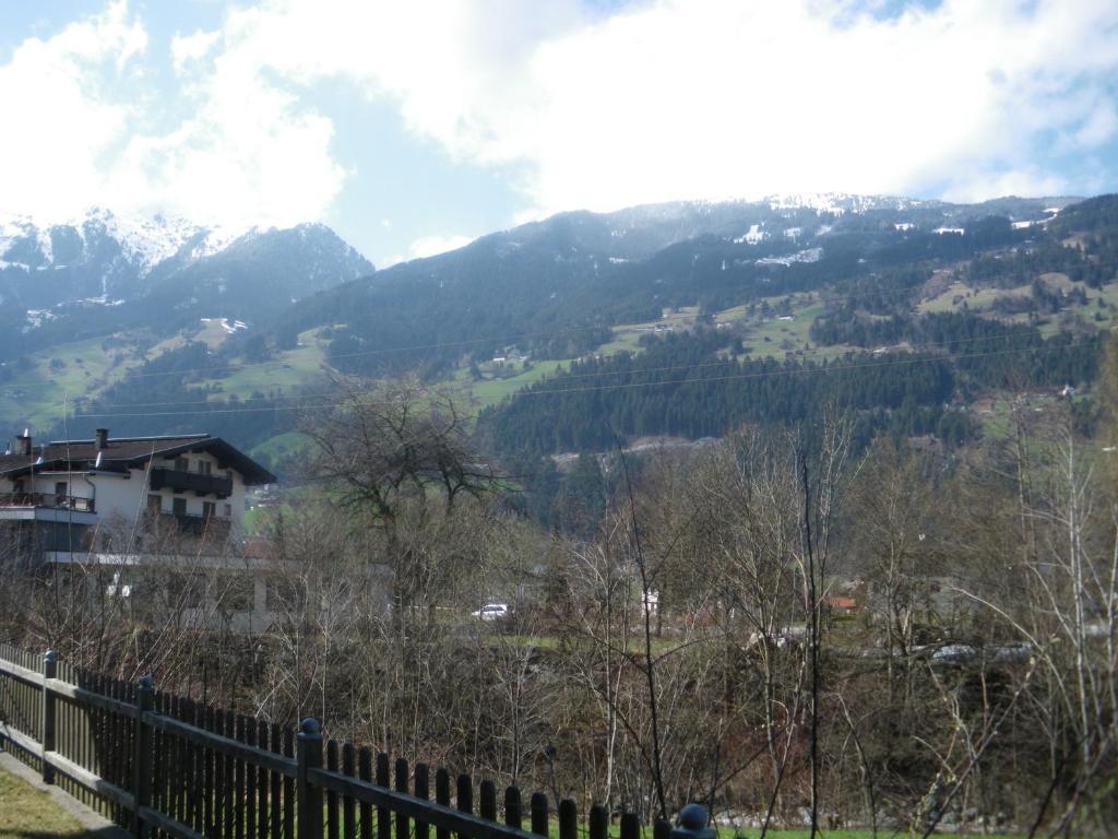 Haus Peter Schiestl Apartment Zell am Ziller Bagian luar foto