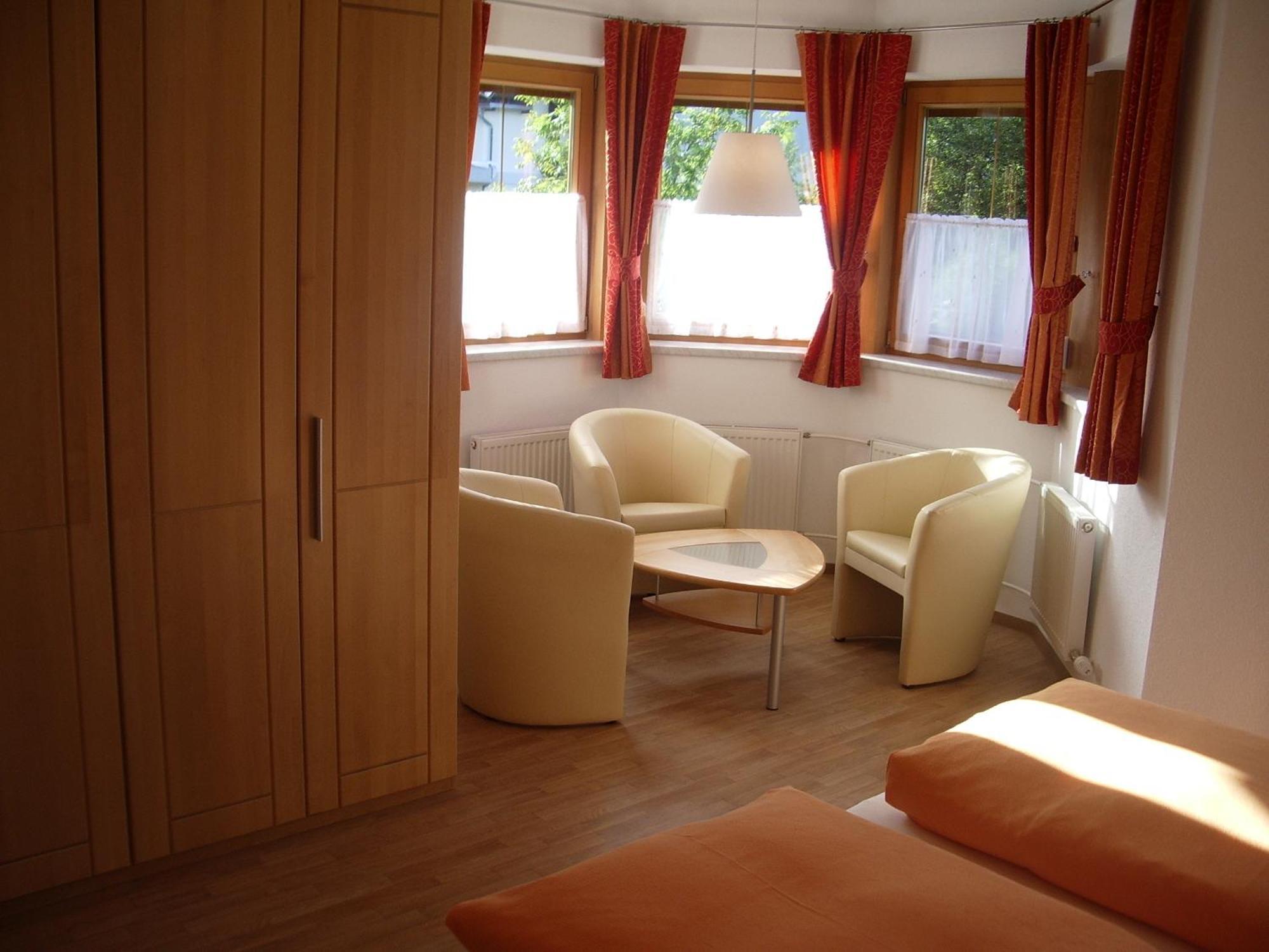 Haus Peter Schiestl Apartment Zell am Ziller Bagian luar foto