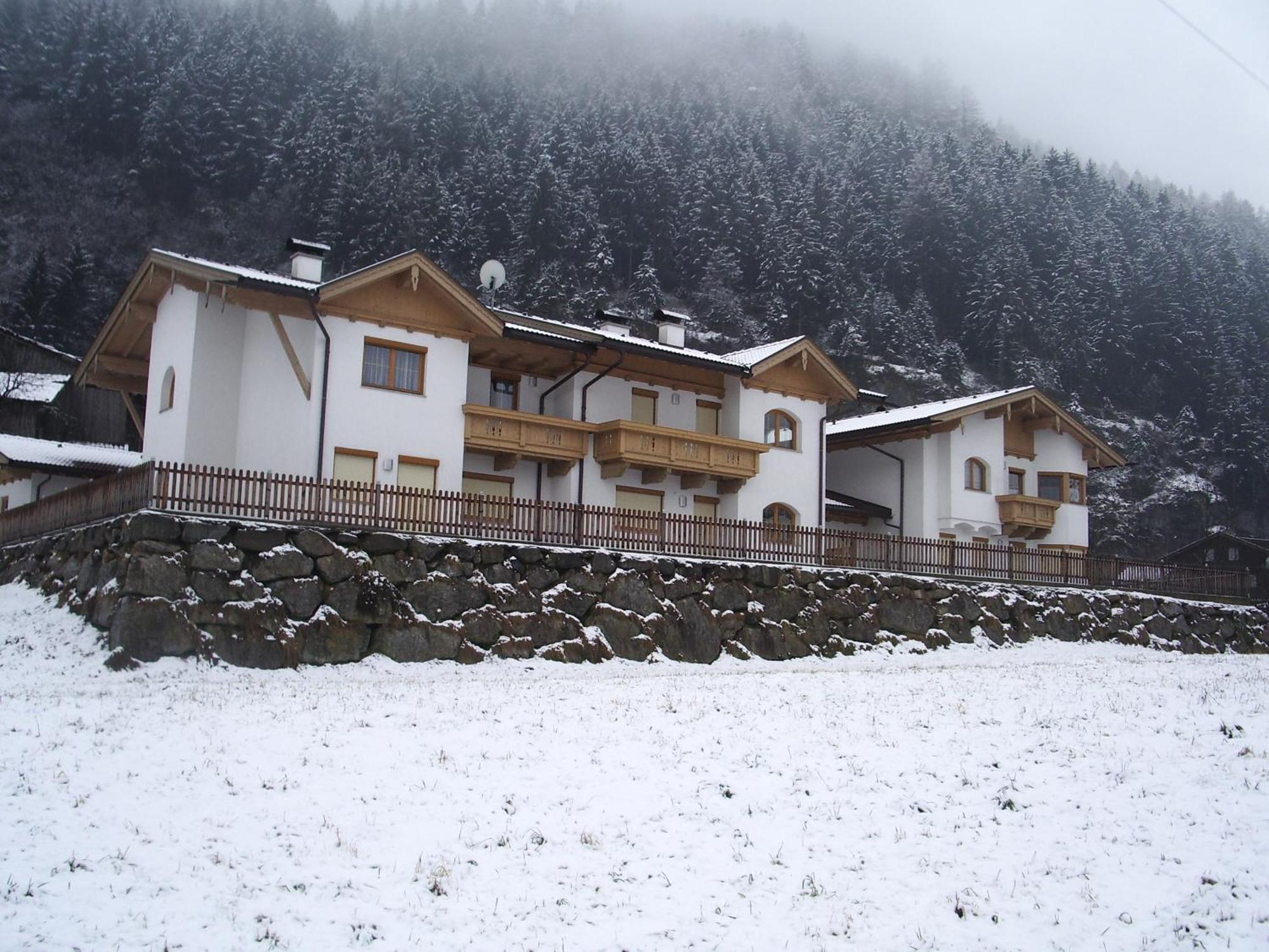 Haus Peter Schiestl Apartment Zell am Ziller Bagian luar foto