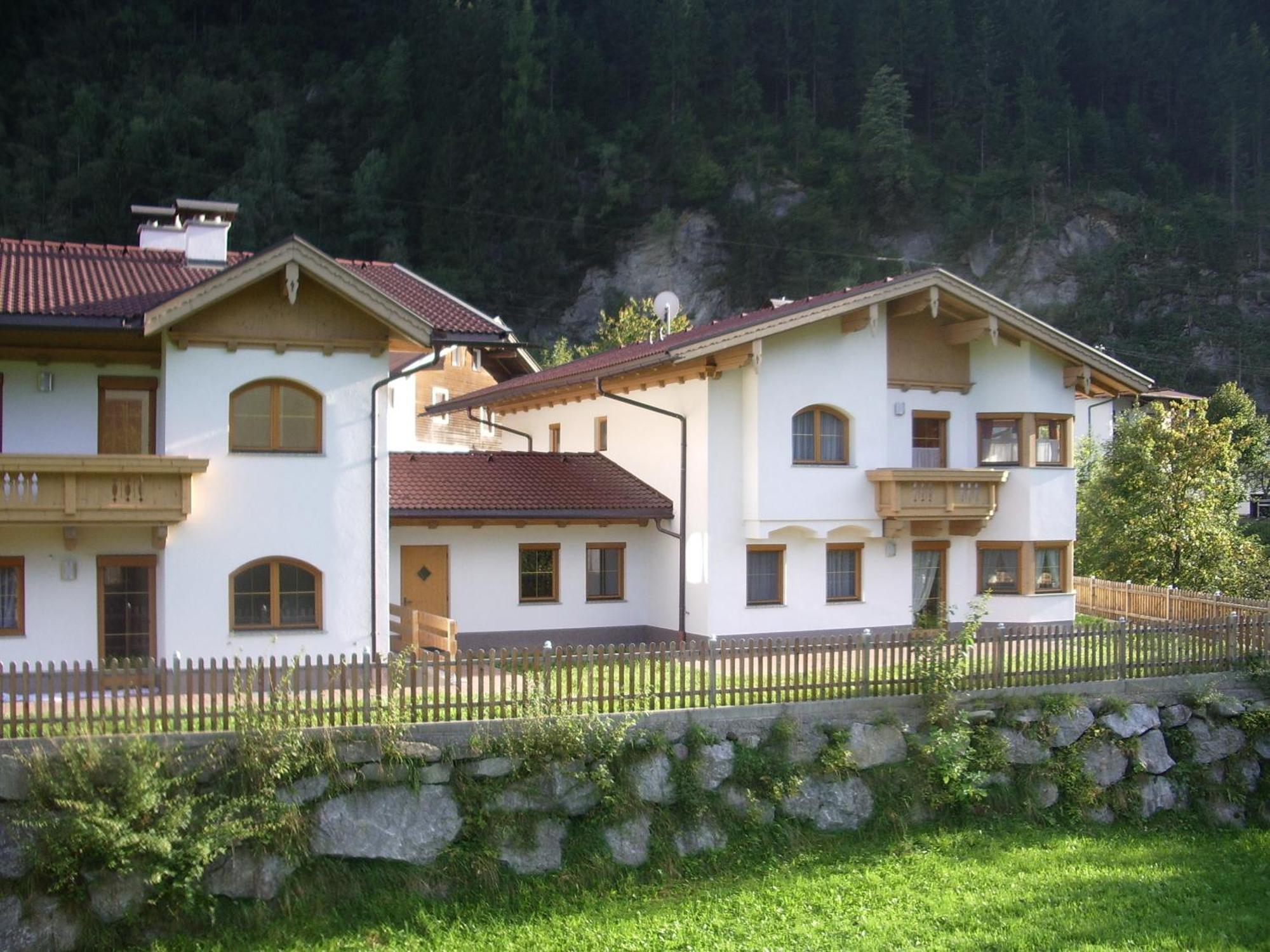 Haus Peter Schiestl Apartment Zell am Ziller Bagian luar foto