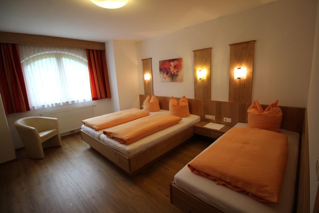 Haus Peter Schiestl Apartment Zell am Ziller Bagian luar foto