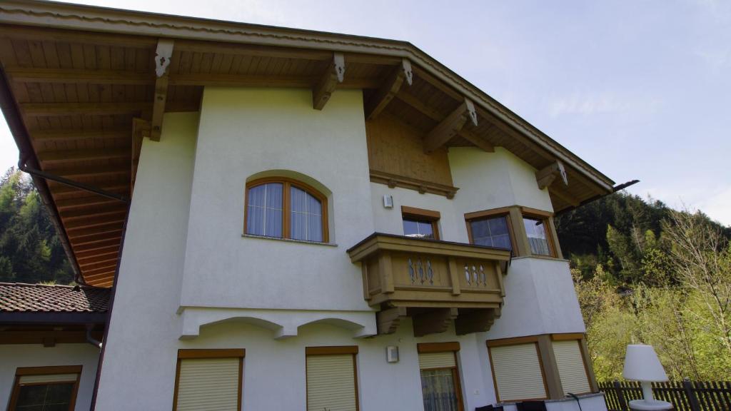 Haus Peter Schiestl Apartment Zell am Ziller Bagian luar foto
